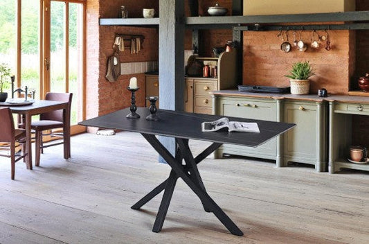 AREZZO DINING TABLE BLACK
